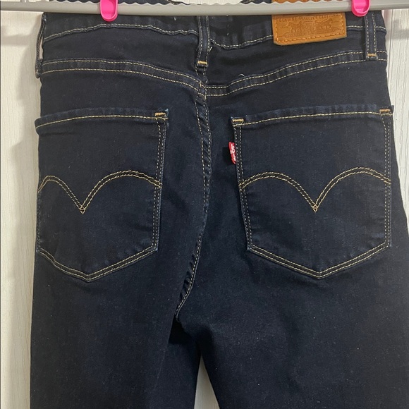 Classic Levis 721 high rise fileforme skinny Jeans - Picture 9 of 11